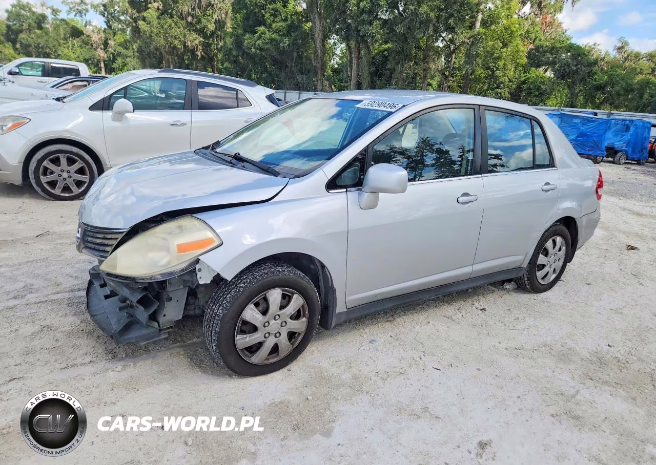 2008 Nissan Versa 1.8 S