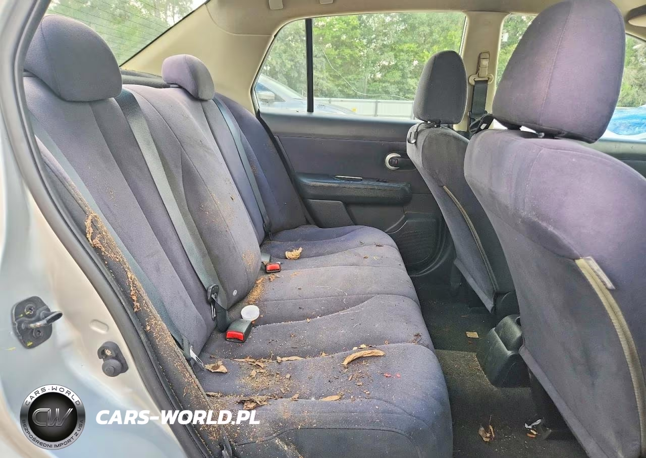 2008 Nissan Versa 1.8 S VIN:3N1BC11E48L382597 - 10