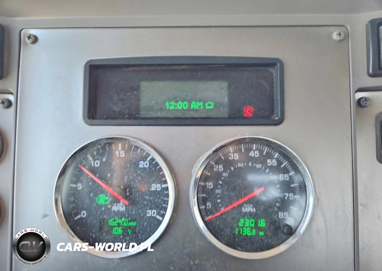 2015 Kenworth T370 Utility - Service Truck VIN:2NKHHM7X4FM423471 - 8
