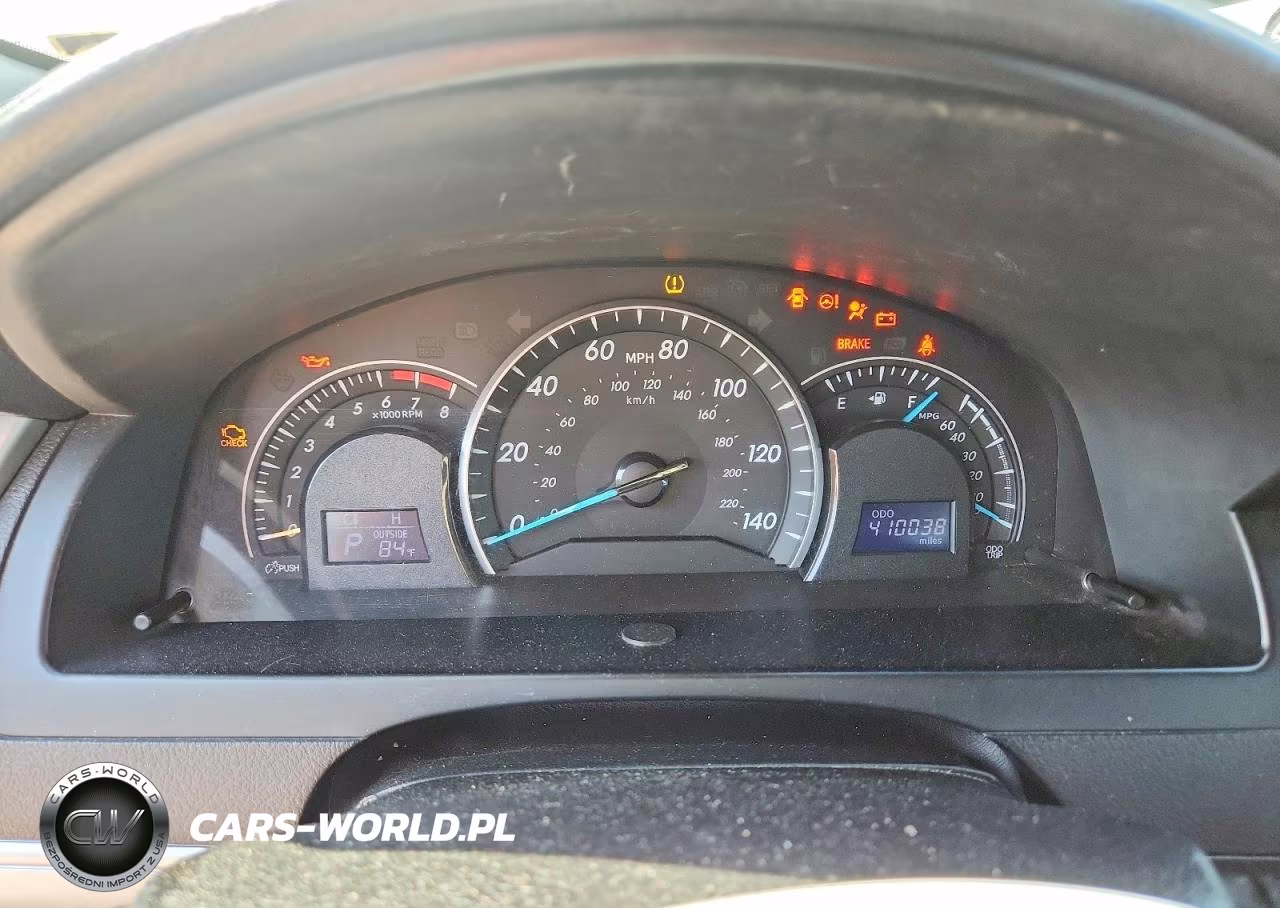 2014 Toyota Camry Le VIN:4T4BF1FK0ER344564 - 9