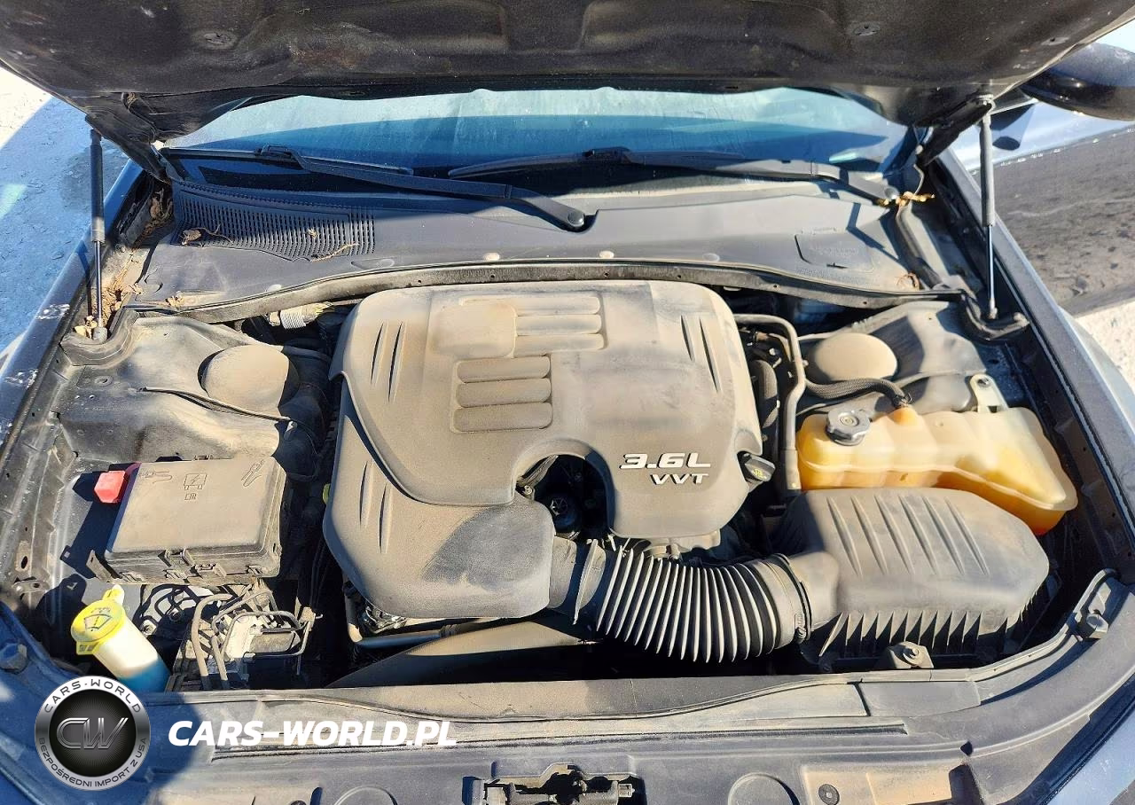 2014 Chrysler 300 S VIN:2C3CCAGG5EH142266 - 11