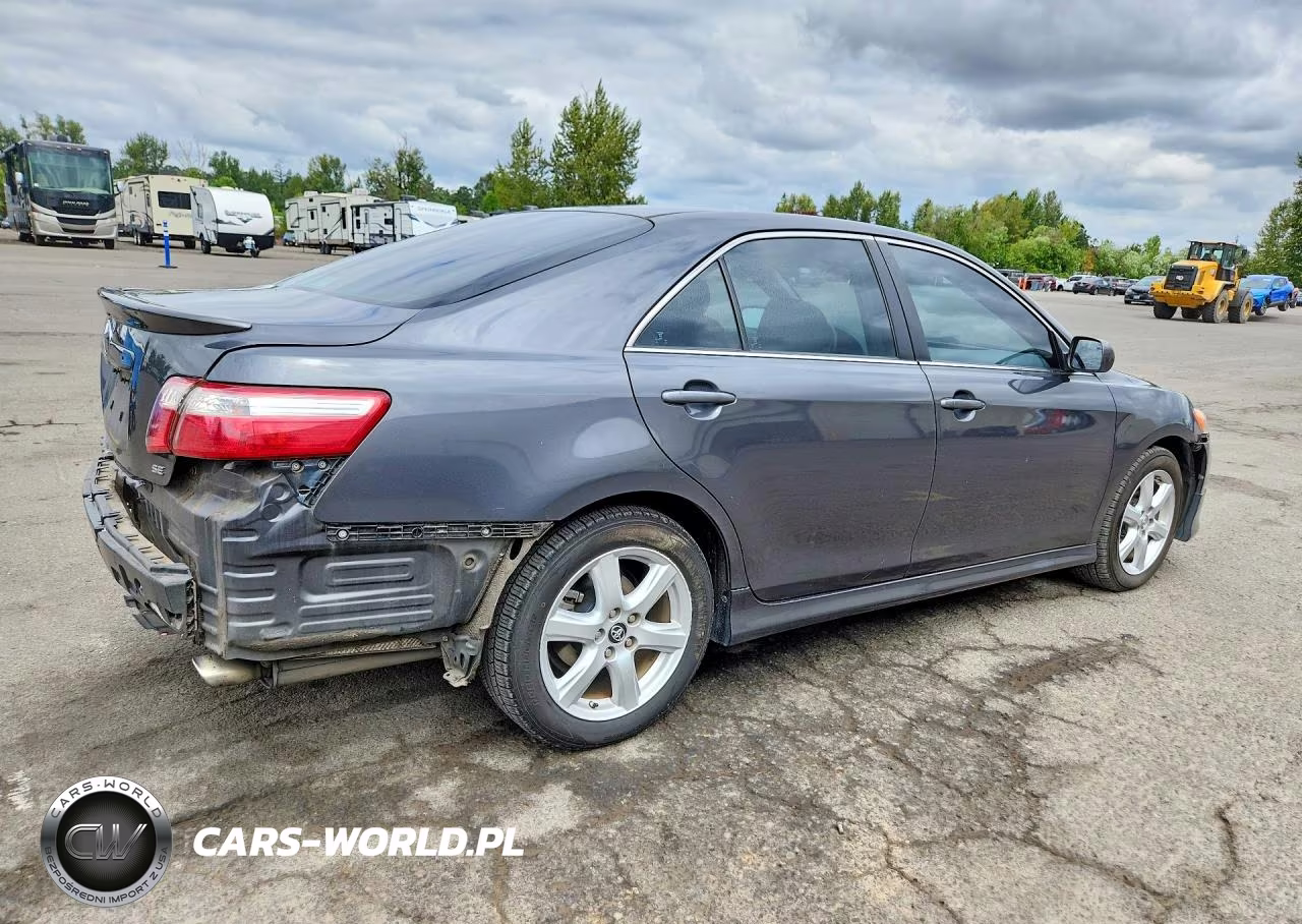 2007 Toyota Camry Se V6 VIN:4T1BK46KX7U541946 - 3
