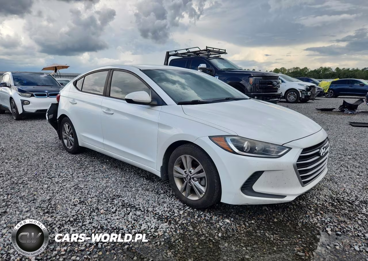 2017 Hyundai Elantra Se VIN:5NPD84LF3HH192028 - 4