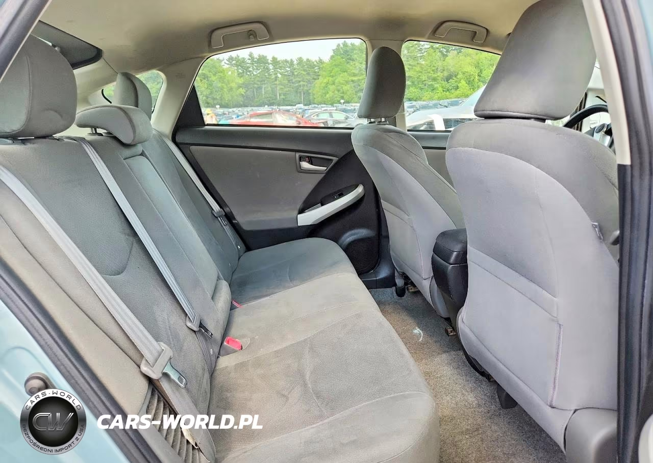 2012 Toyota Prius Plug-In Hybrid Base VIN:JTDKN3DP8C3009339 - 10