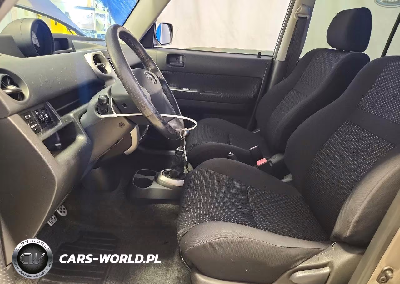 2005 Toyota Scion Xb VIN:JTLKT334950175455 - 7