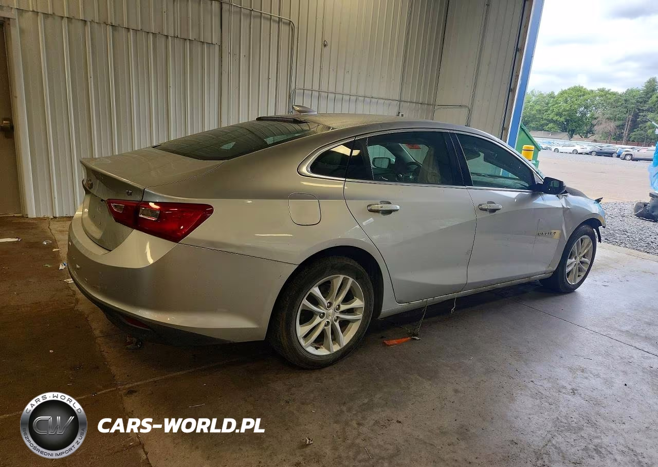 2017 Chevrolet Malibu Lt VIN:1G1ZE5ST1HF189773 - 3