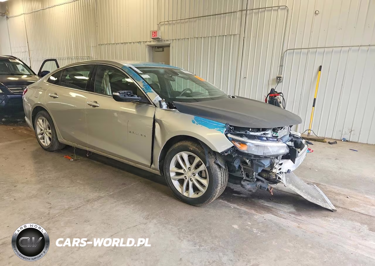 2017 Chevrolet Malibu Lt VIN:1G1ZE5ST1HF189773 - 4