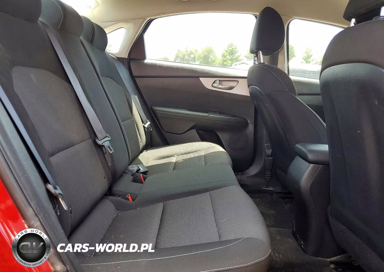 2024 Kia Forte Lxs VIN:3KPF24AD4RE698498 - 10