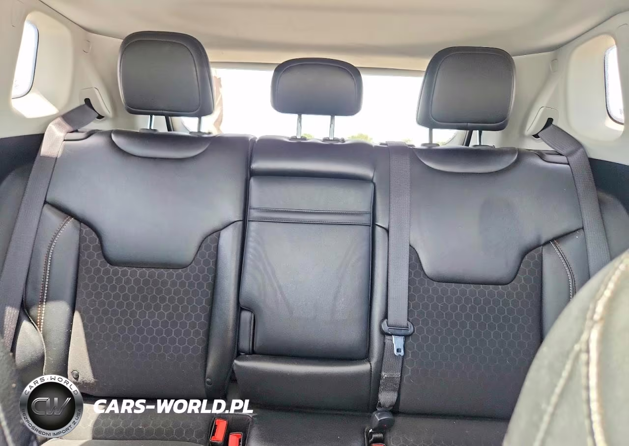 2020 Jeep Compass Sun And Wheel Fwd VIN:3C4NJCBB7LT144395 - 10