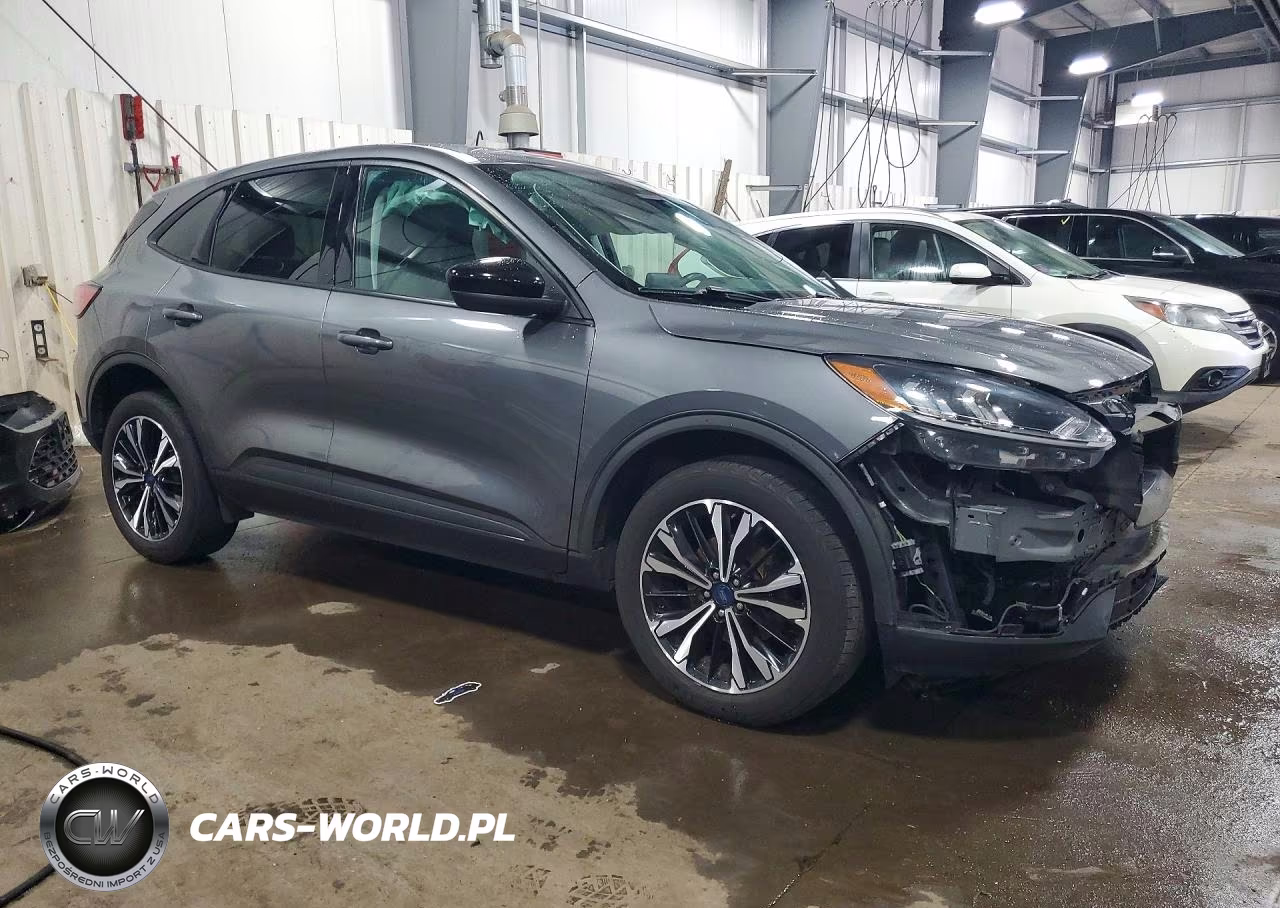 2021 Ford Escape Se VIN:1FMCU9G6XMUA99128 - 4