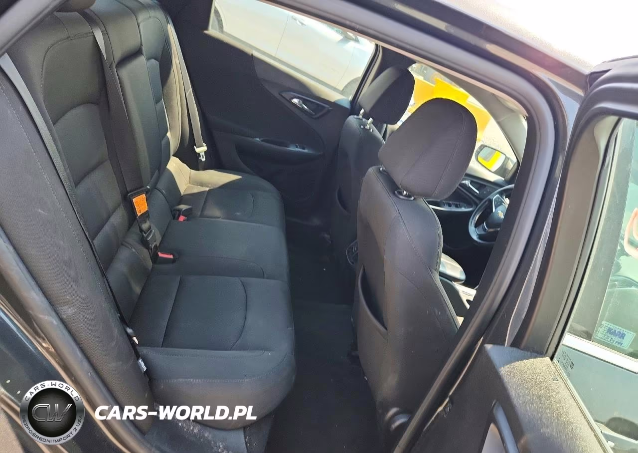 2018 Chevrolet Malibu Lt VIN:1G1ZD5ST9JF251672 - 10