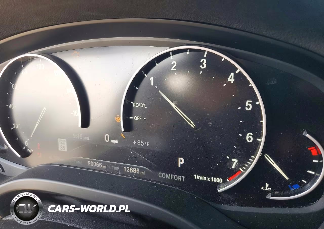 2020 BMW X3 xDrive30I VIN:5UXTY5C04LLT33768 - 9