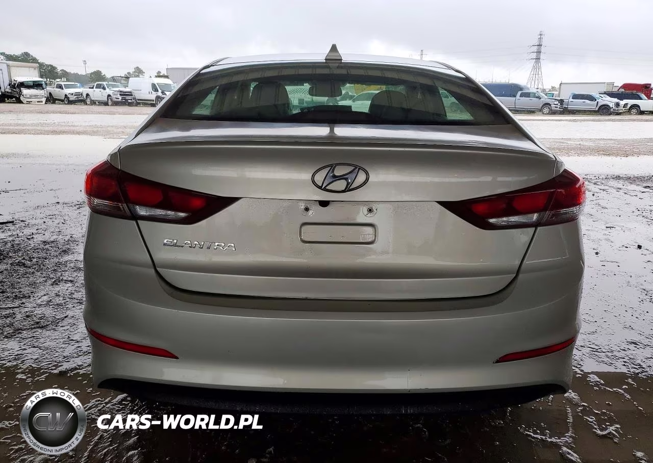 2018 Hyundai Elantra Value Edition VIN:5NPD84LF0JH319288 - 6
