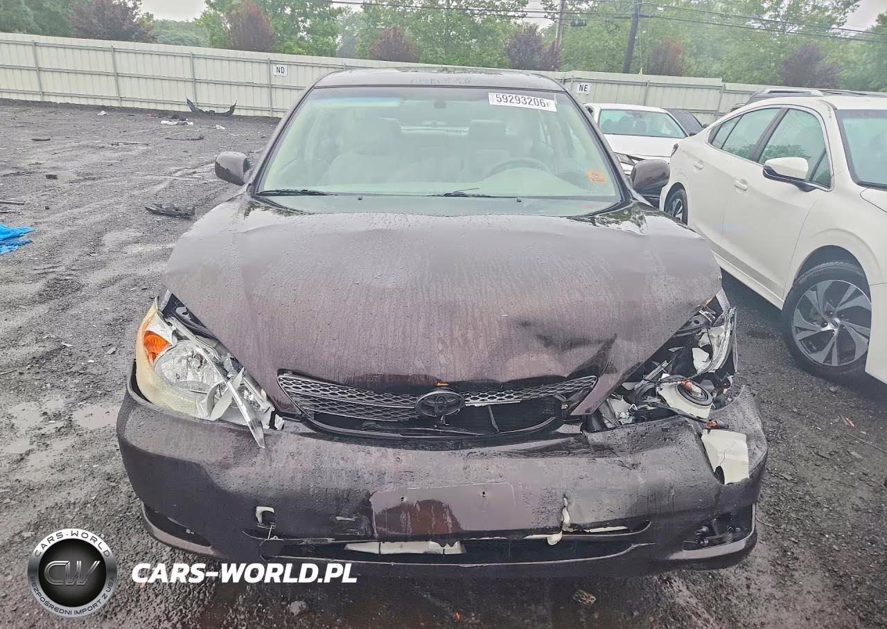 2002 Toyota Camry Xle V6 VIN:JTDBF30K620022730 - 5