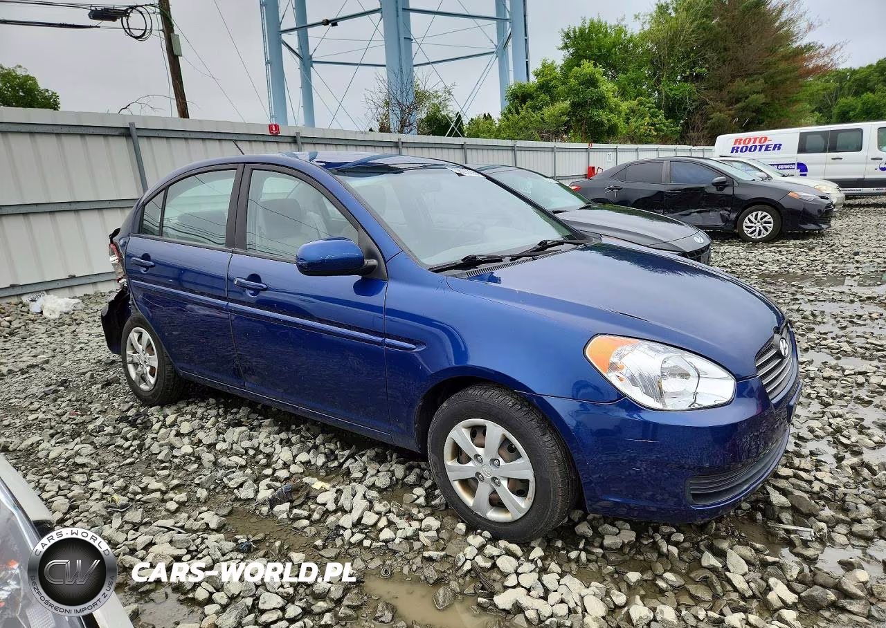 2010 Hyundai Accent Gls VIN:KMHCN4AC8AU444117 - 4