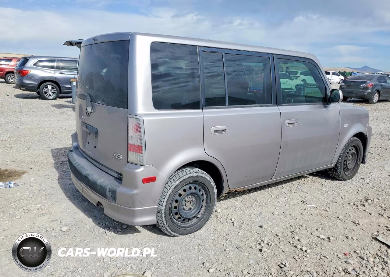 2006 Toyota Scion Xb VIN:JTLKT324264124827 - 3
