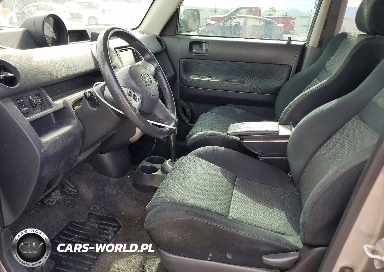 2006 Toyota Scion Xb VIN:JTLKT324264124827 - 7
