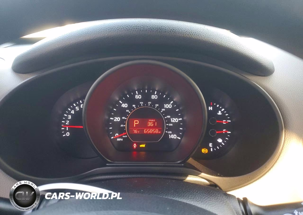 2016 Kia Soul Base VIN:KNDJN2A28G7402285 - 9