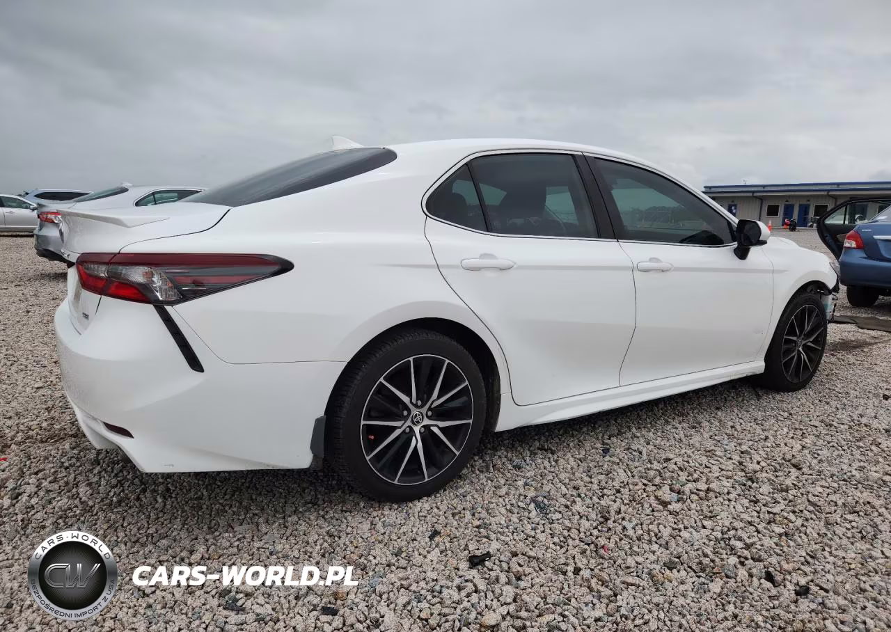 2021 Toyota Camry Se VIN:4T1G11AK3MU425322 - 3