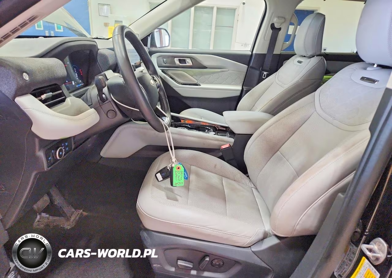 2025 Ford Explorer Platinum VIN:1FMUK8HH4SGA15854 - 7