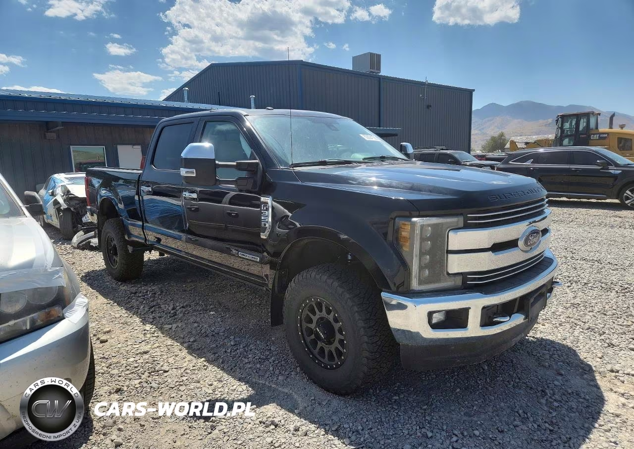 2017 Ford F350 Super Duty VIN:1FT8W3BT6HED92765 - 4