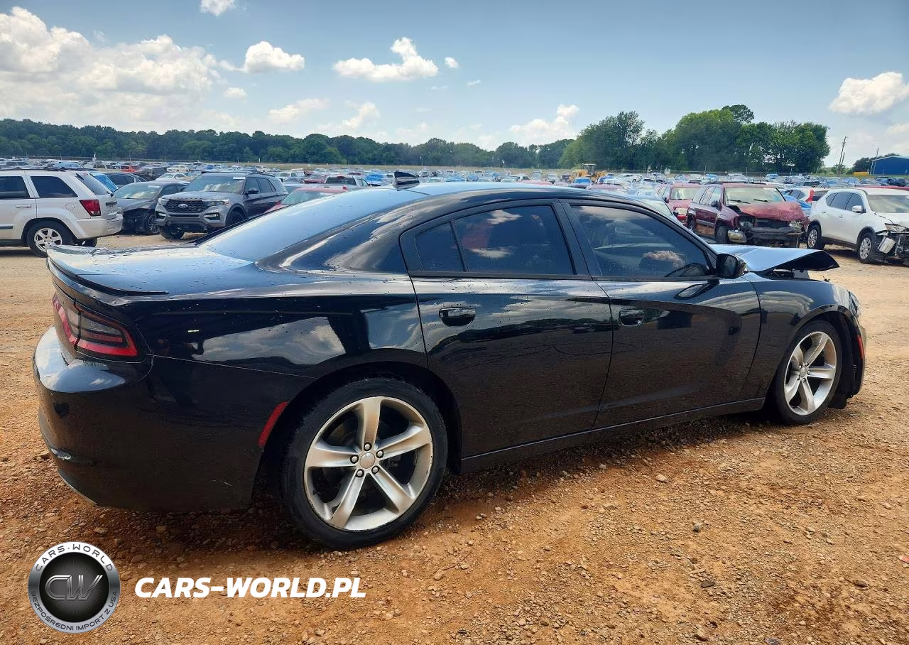 2016 Dodge Charger R-T VIN:2C3CDXCT0GH232902 - 3