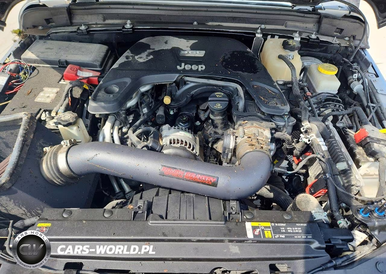 2020 Jeep Wrangler Unlimited Sport VIN:1C4HJXDG6LW342425 - 11