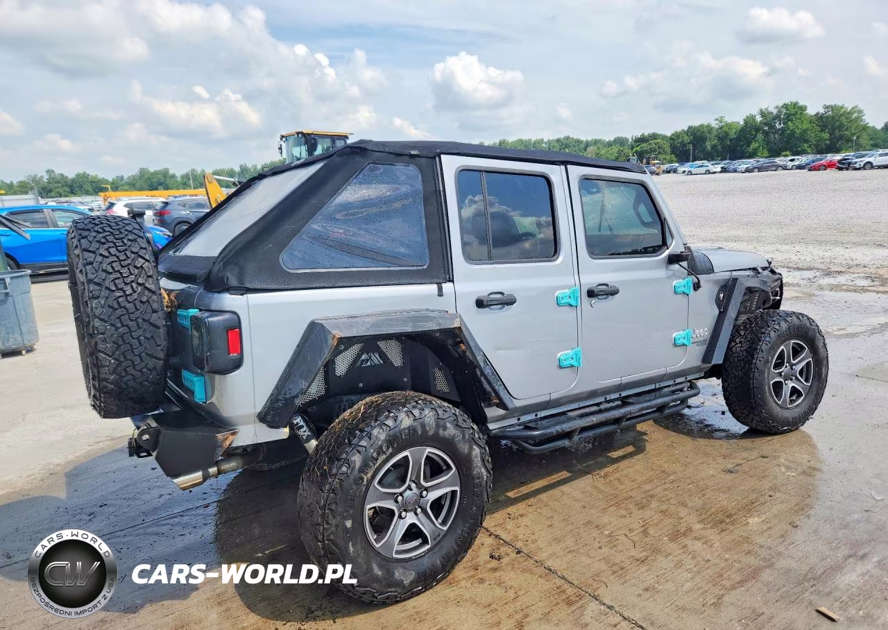 2020 Jeep Wrangler Unlimited Sport VIN:1C4HJXDG6LW342425 - 3