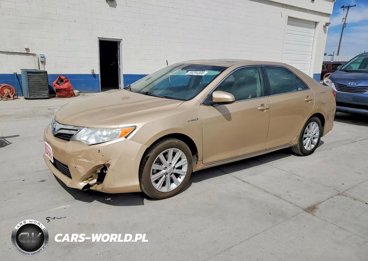 2012 Toyota Camry Hybrid Xle – zdjęcie 1 z 12