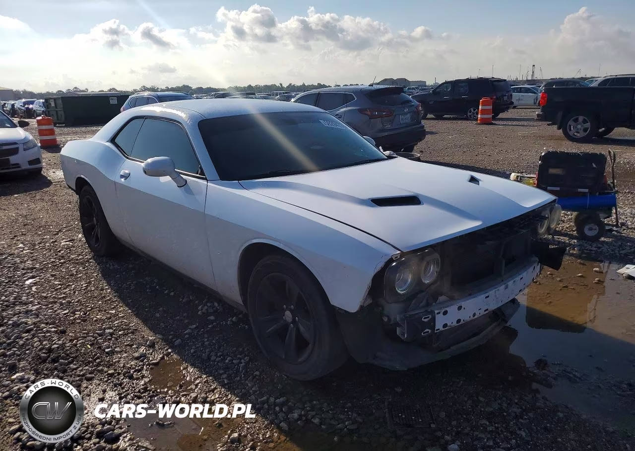 2015 Dodge Challenger Sxt VIN:2C3CDZAG2FH912266 - 4