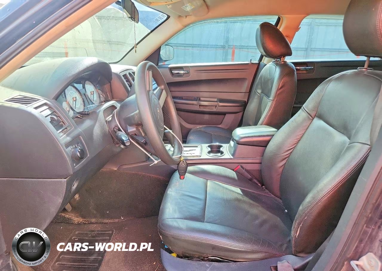 2008 Chrysler 300 Lx VIN:2C3KA43R68H281756 - 7