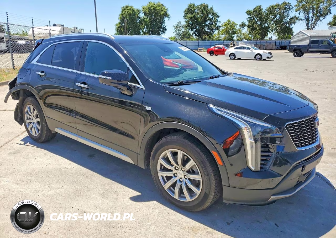 2022 Cadillac Xt4 Premium Luxury VIN:1GYFZDR49NF100125 - 4