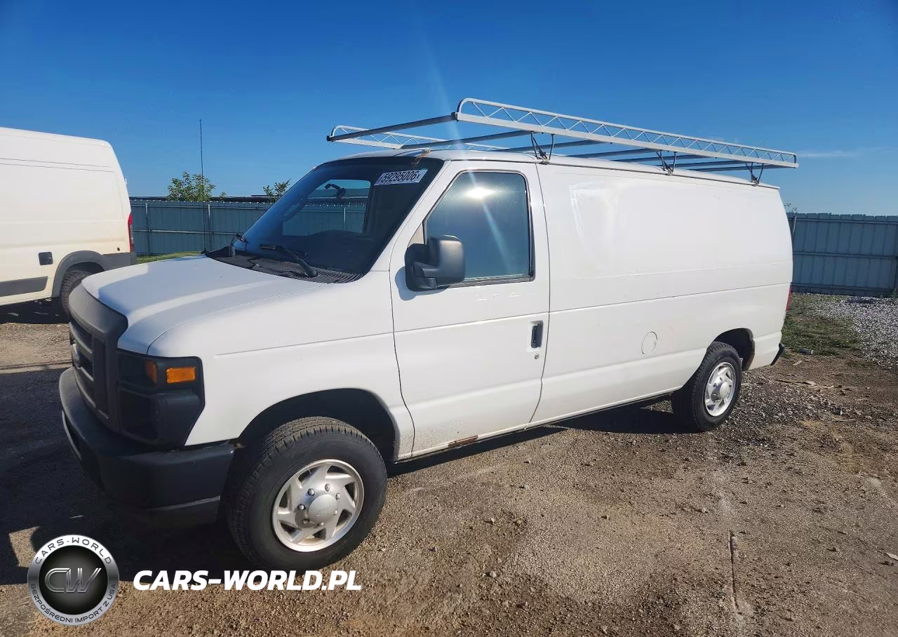 2014 Ford Econoline E150 Van – zdjęcie 1 z 13