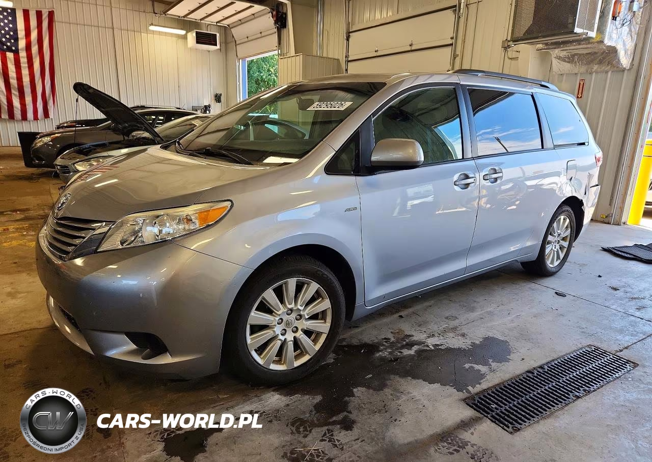 2017 Toyota Sienna Le