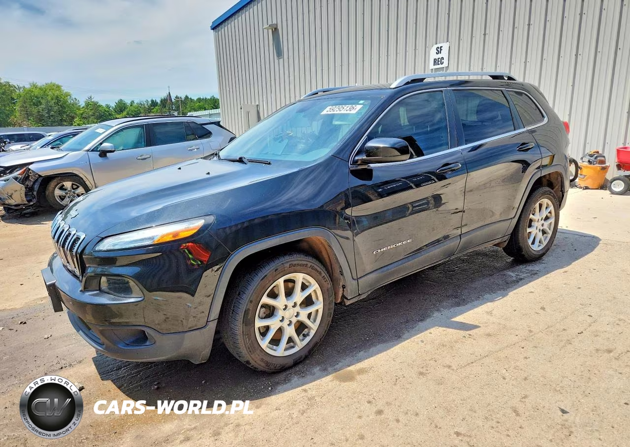 2015 Jeep Cherokee Latitude – zdjęcie 1 z 12
