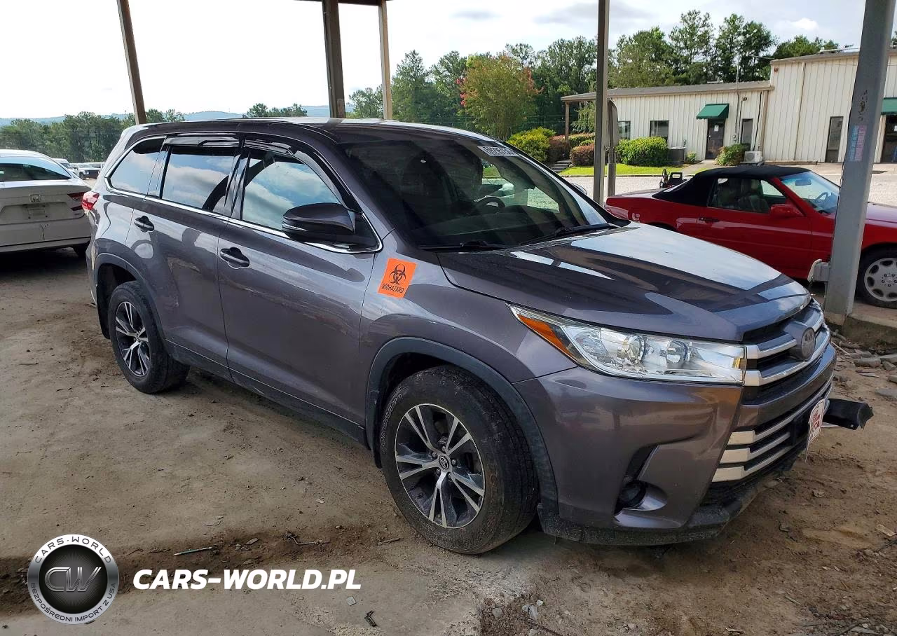 2019 Toyota Highlander Le VIN:5TDBZRFH6KS962271 - 4