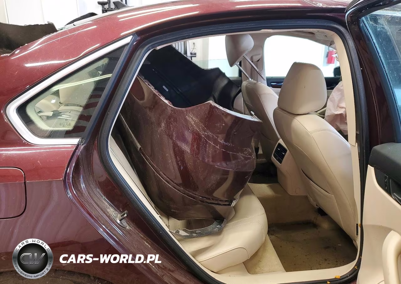 2013 Volkswagen Passat Sel VIN:1VWCN7A32DC048987 - 10