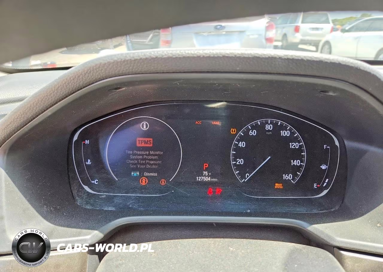2018 Honda Accord Lx VIN:1HGCV1F19JA260205 - 9