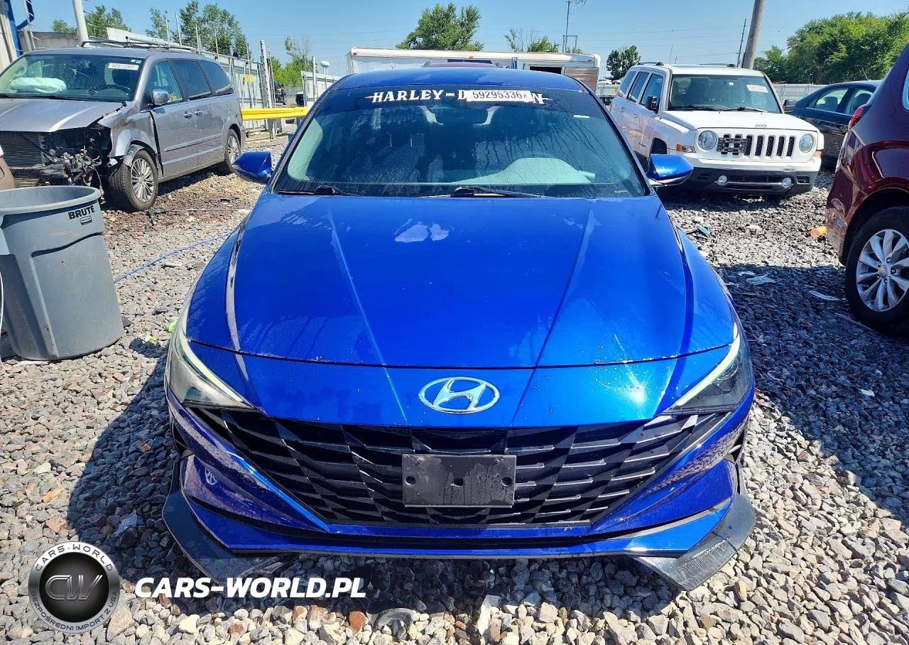 2022 Hyundai Elantra Sel VIN:KMHLM4AG8NU243944 - 5