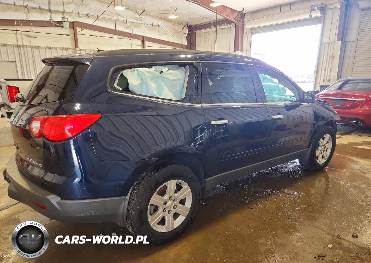 2011 Chevrolet Traverse Lt VIN:1GNKRJED0BJ196994 - 3