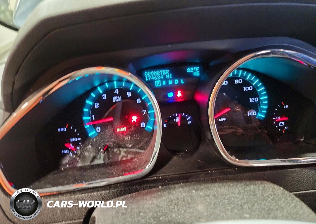 2011 Chevrolet Traverse Lt VIN:1GNKRJED0BJ196994 - 9
