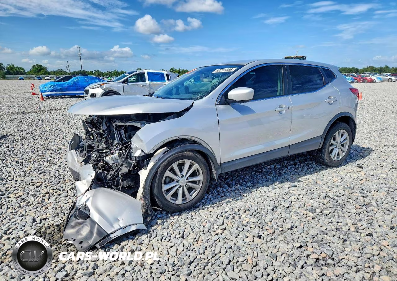 2017 Nissan Rogue Sport S