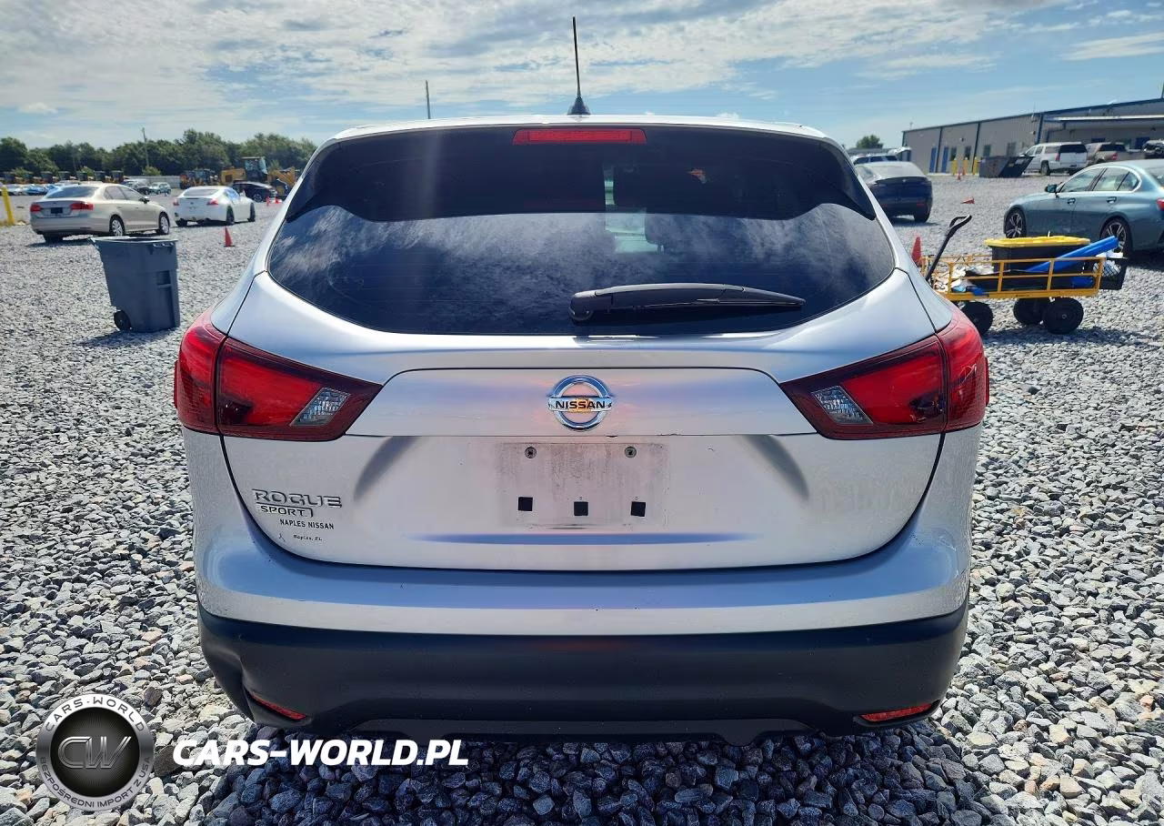 2017 Nissan Rogue Sport S VIN:JN1BJ1CP0HW033032 - 6