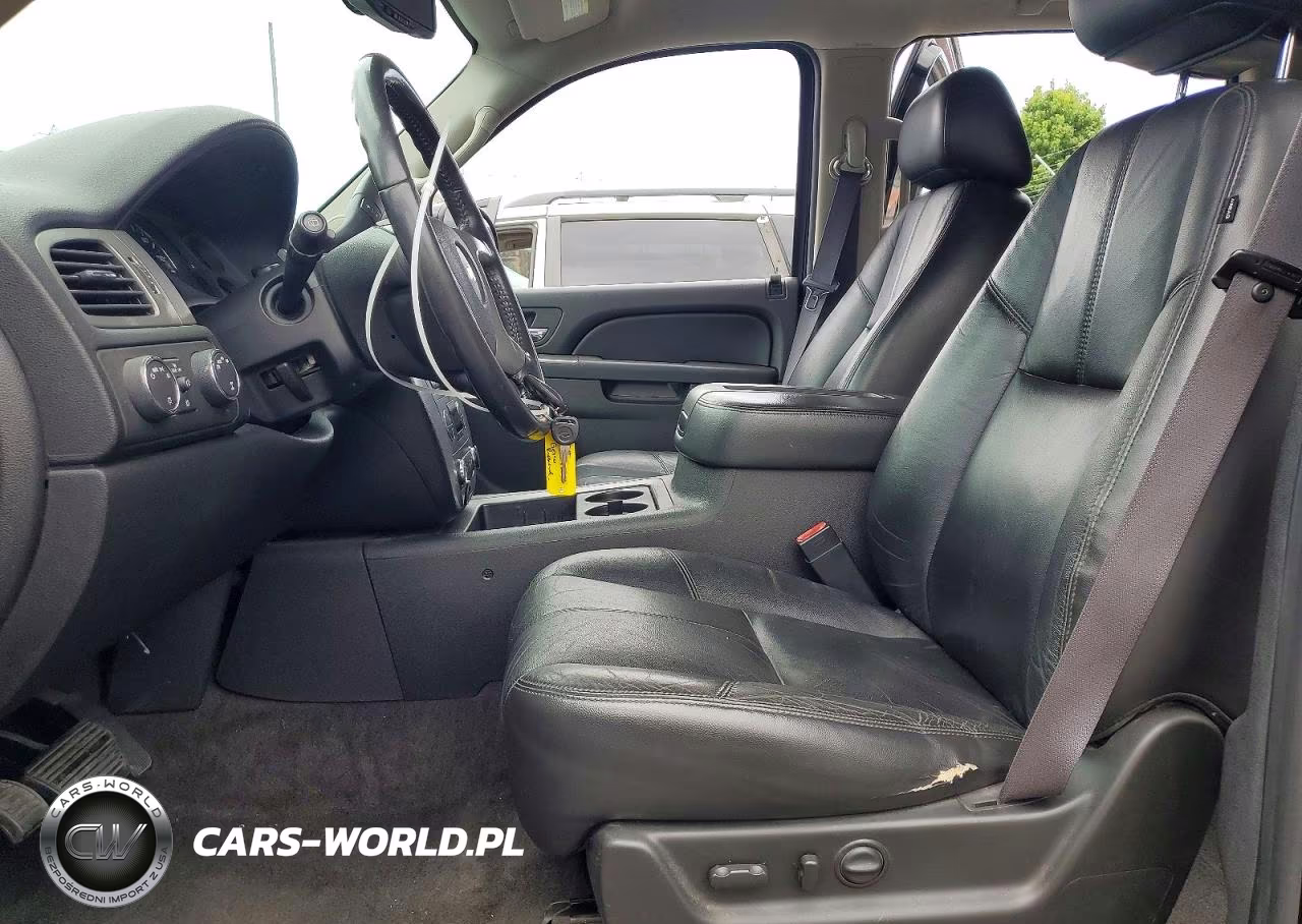 2011 Chevrolet Suburban K1500 Lt VIN:1GNSKJE3XBR368932 - 7