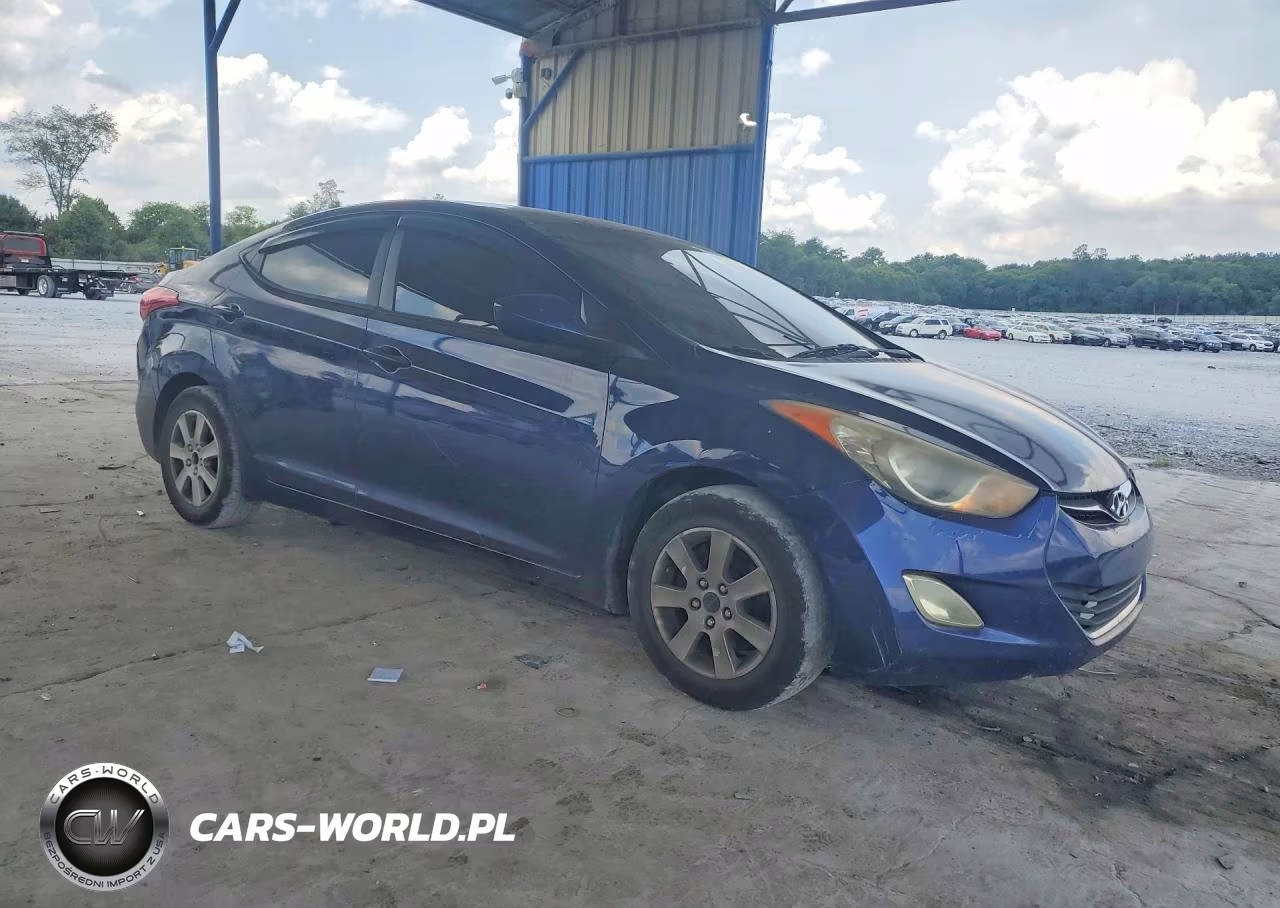 2011 Hyundai Elantra Gls VIN:5NPDH4AE0BH019049 - 4