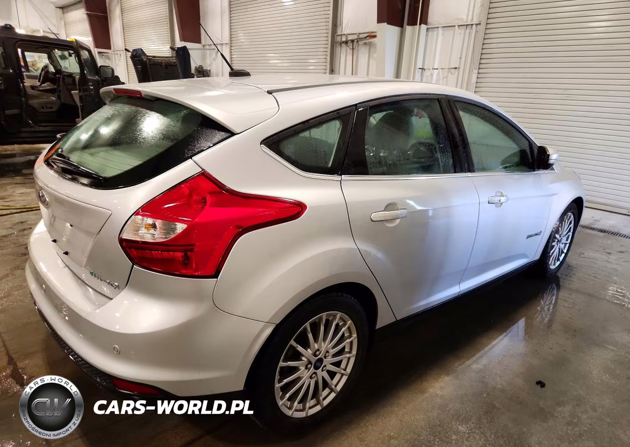 2014 Ford Focus Bev VIN:1FADP3R4XEL330308 - 3