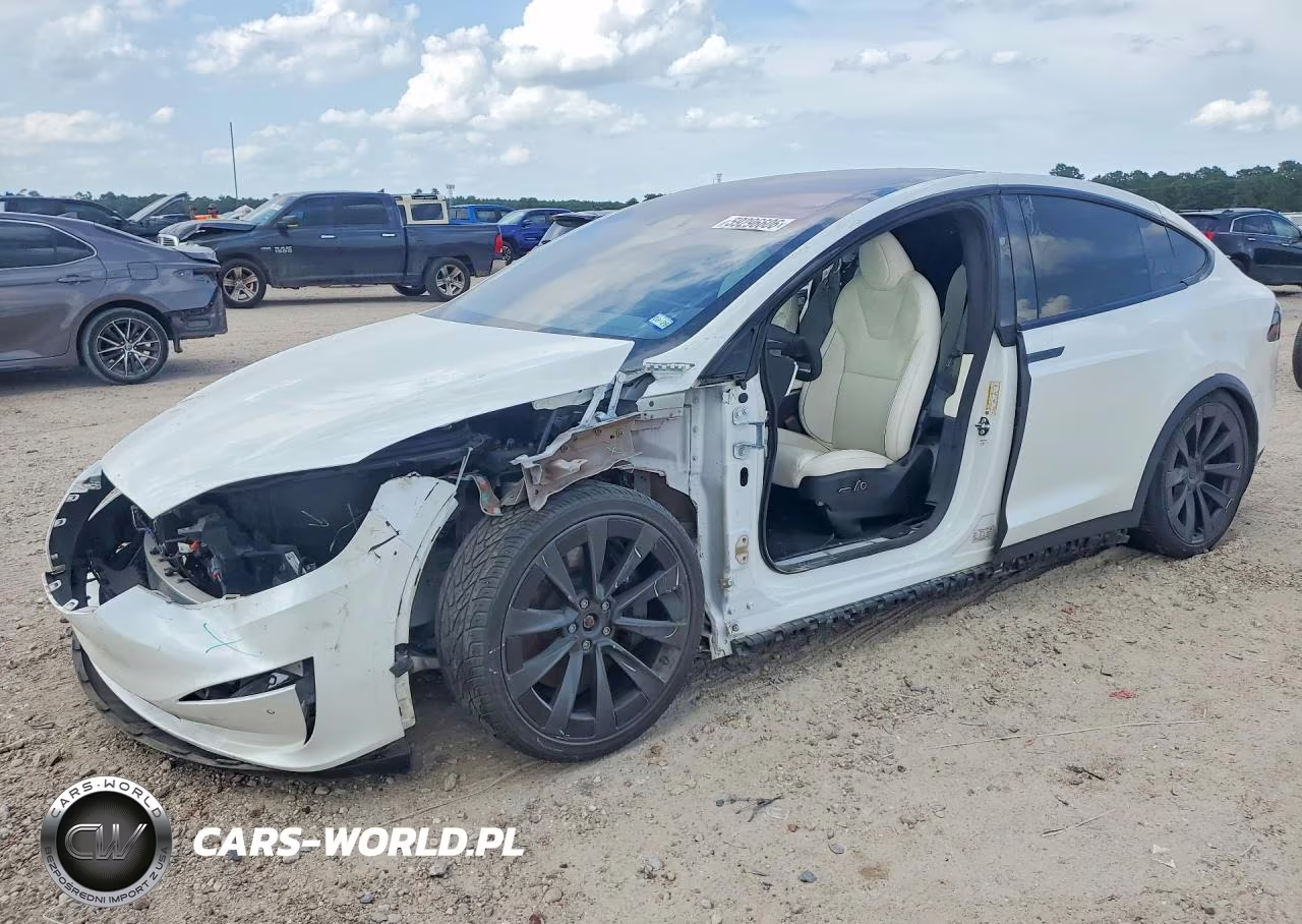 2022 Tesla Model X – zdjęcie 1 z 14