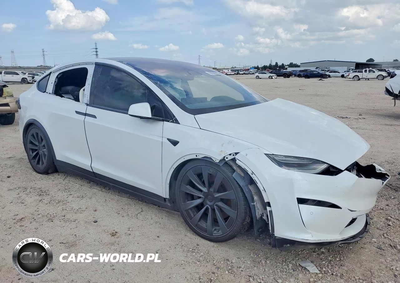 2022 Tesla Model X VIN:7SAXCBE62NF341412 - 4