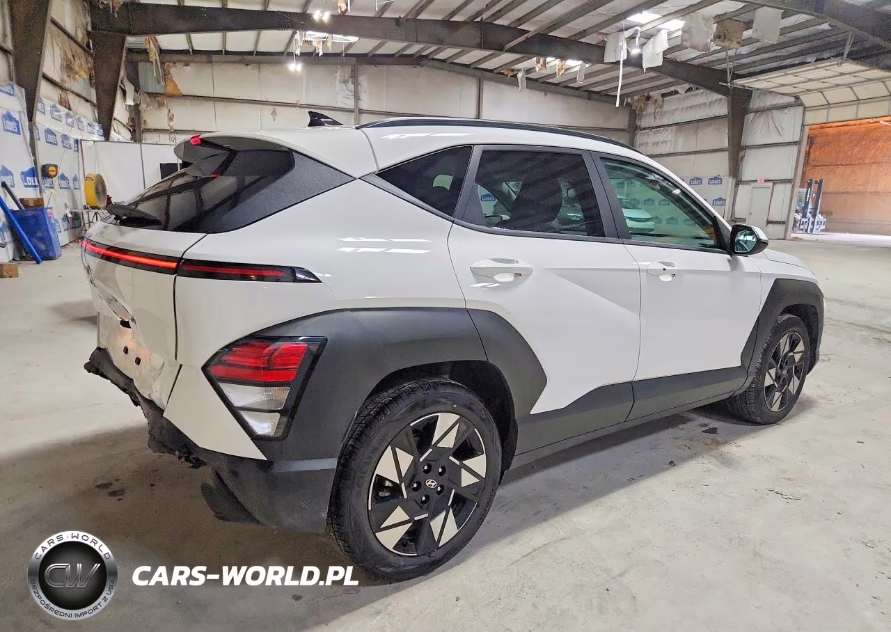 2025 Hyundai Kona Sel VIN:KM8HB3ABXSU339449 - 3