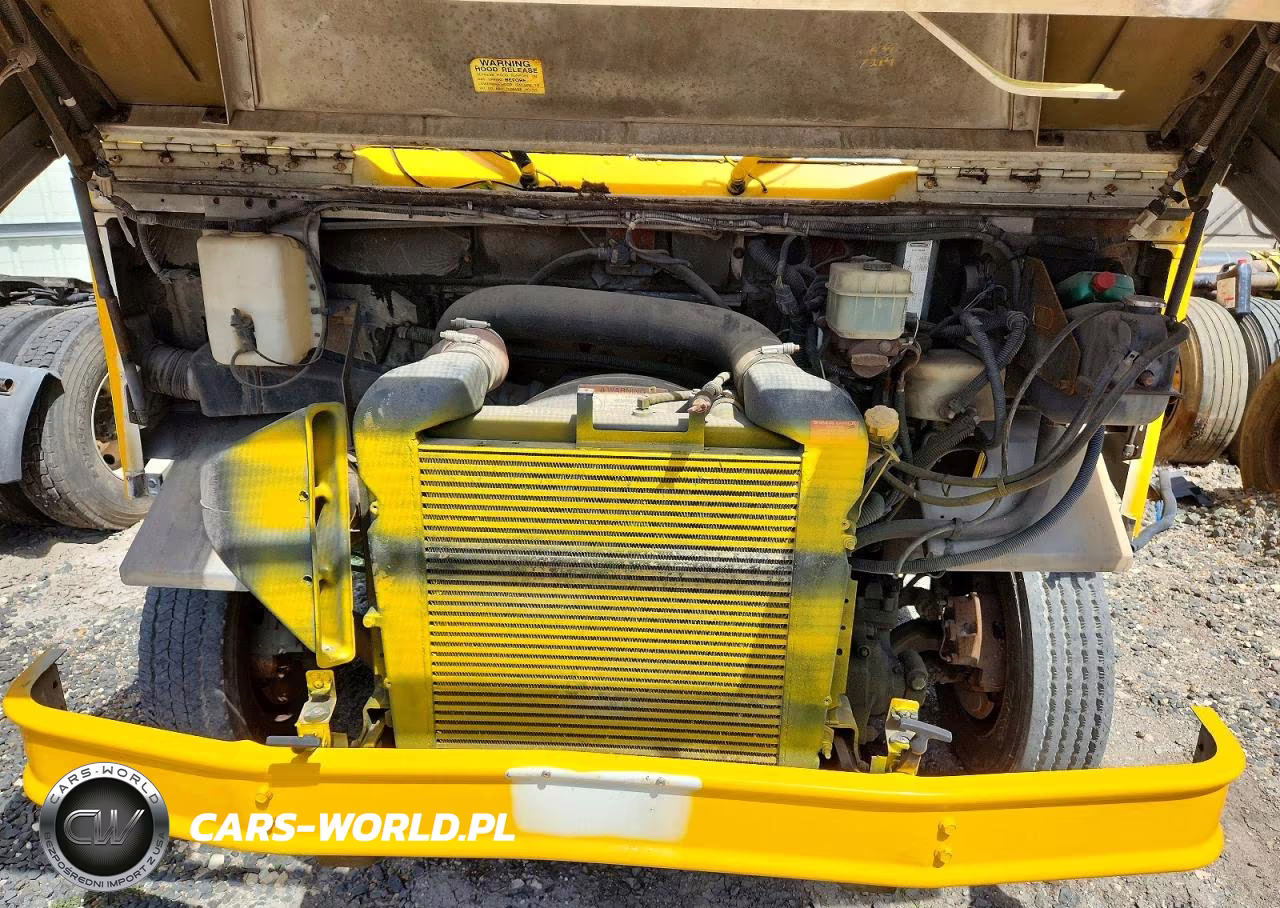2002 Freightliner Chassis M Line Walk-In Van VIN:4UZAANCP62CK26533 - 12